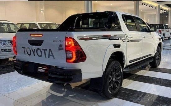 2023款丰田海拉克斯2.8t柴油现车40万起_天津汽车网_新浪汽车_新浪网