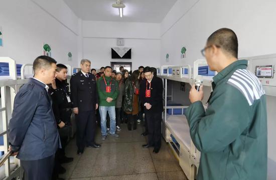 天津市李港监狱面向社会各界举行开放日活动