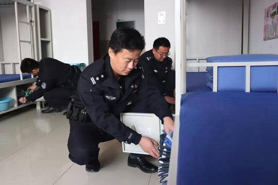 教育改造服刑人员他有高招陈凯