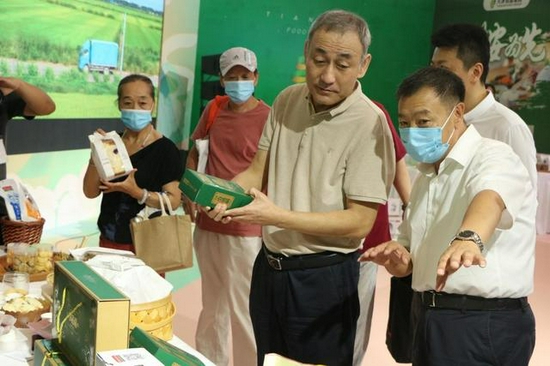 天津食品集团盛装亮相第九届天津融媒体粉丝节