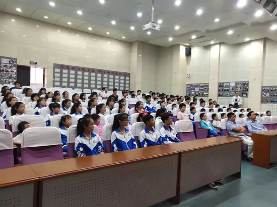 防灾减灾我先行天津聋人学校举行消防疏散演练