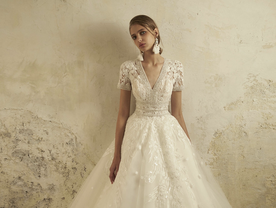 2019flybridal婚纱礼服预见未来主题发布会