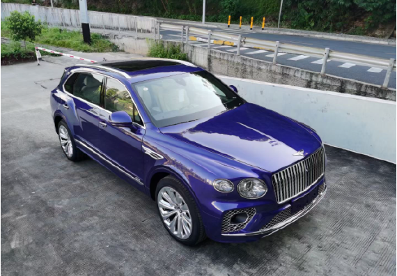 全新设计理念打造的宾利添越加长版售价-新浪汽车