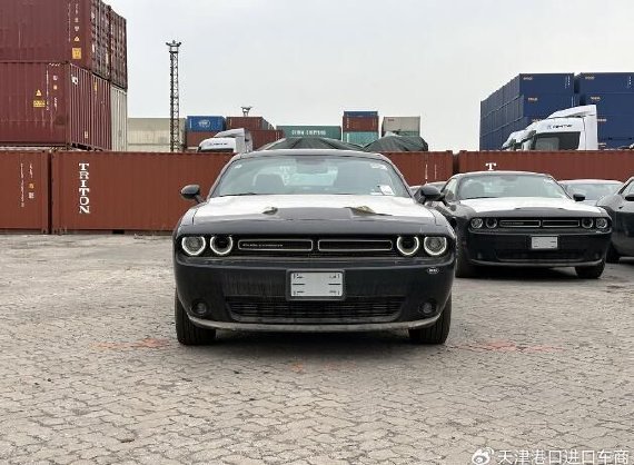 23款道奇挑战者3.6 现车最低优惠价