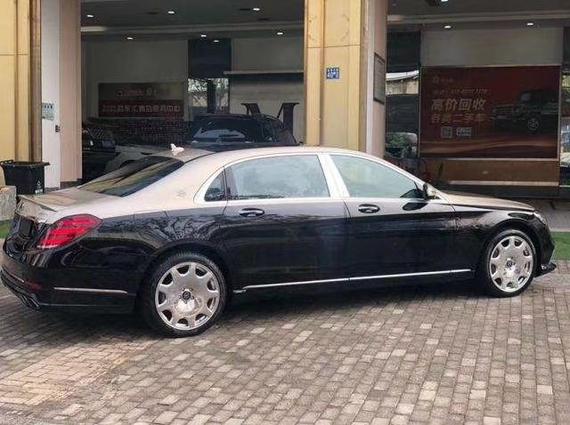奔驰迈巴赫s围绕"极致尊享"的全新品牌理念,并借助最新智能科技的辅助