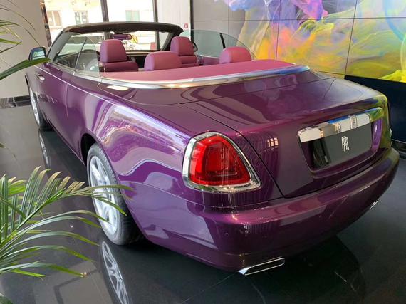 劳斯莱斯曜影最强敞篷金秋掀起优惠浪潮