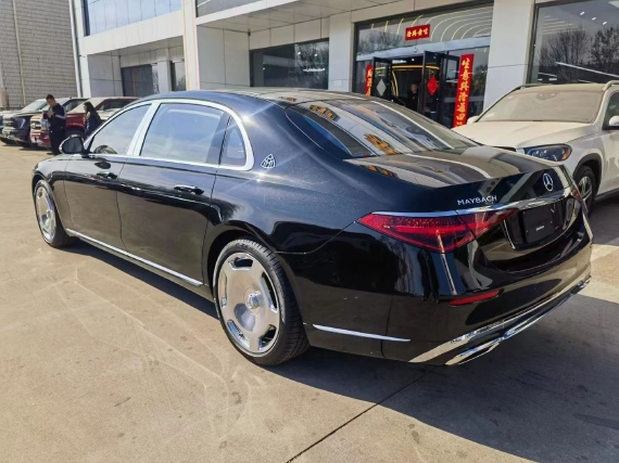 2022款迈巴赫s580四驱加版现车售360万