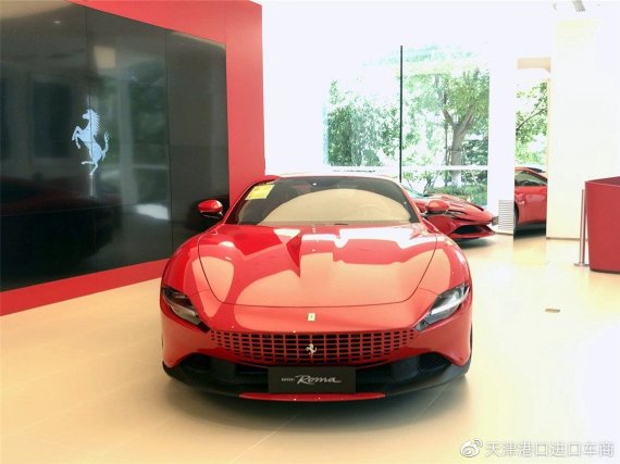 23款法拉利Roma 跑车现车特价促销