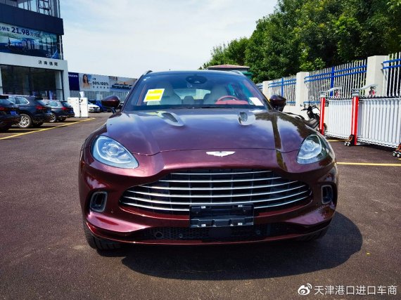23款阿斯顿马丁DBX 现车降价优惠出售