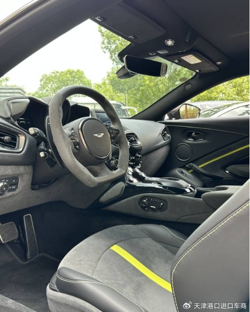 阿斯顿马丁f1 vantage现车特价优惠-新浪汽车
