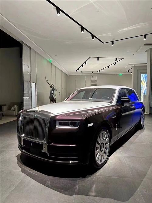 劳斯莱斯幻影加长紫银双拼可分期热售