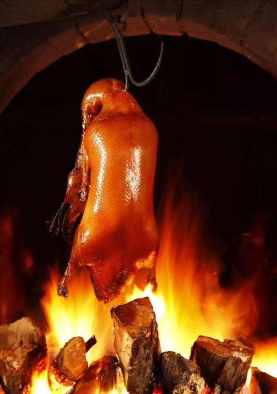 罗曼诺自助餐厅plus版新鲜出炉让你吃到扶墙出