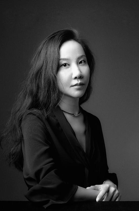 精英女性代表之关尔佳楠