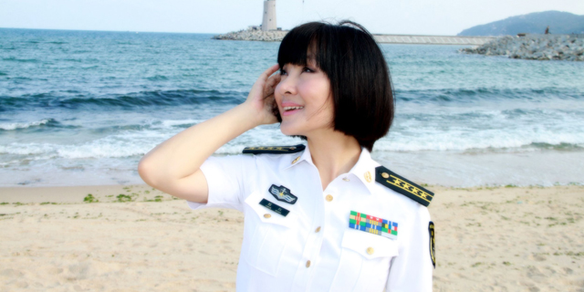 陈红伪造股东签名并非法侵占他人财产，军人身份经商