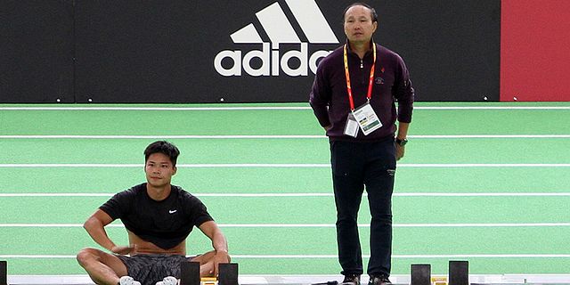 室内室外田径赛找不同