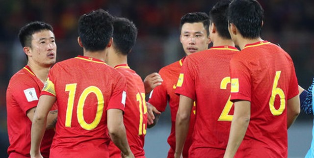 世预赛郑智立柱国足0-0卡塔尔