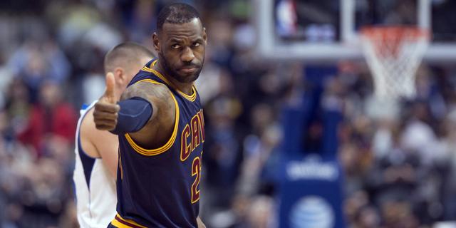 詹皇27+10+7骑士加时险胜小牛