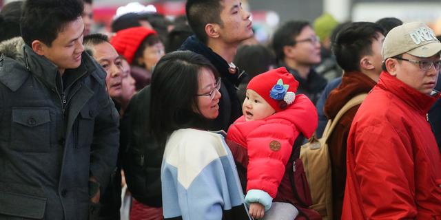 春运带娃回家的正确打开方式