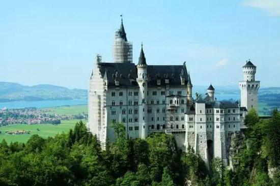 探索世界！2016年全球十大最佳自驾游路线 