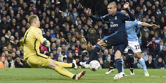 欧冠-C罗休战 曼城惊险平皇马