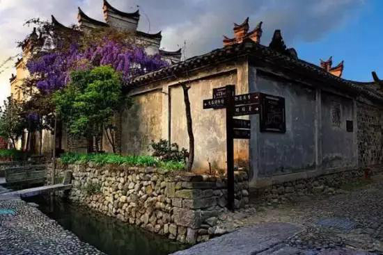 陪着爱人，自驾完这几座古镇，此生完美！