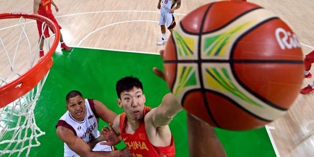 阿联18分郭少17分男篮4分惜败