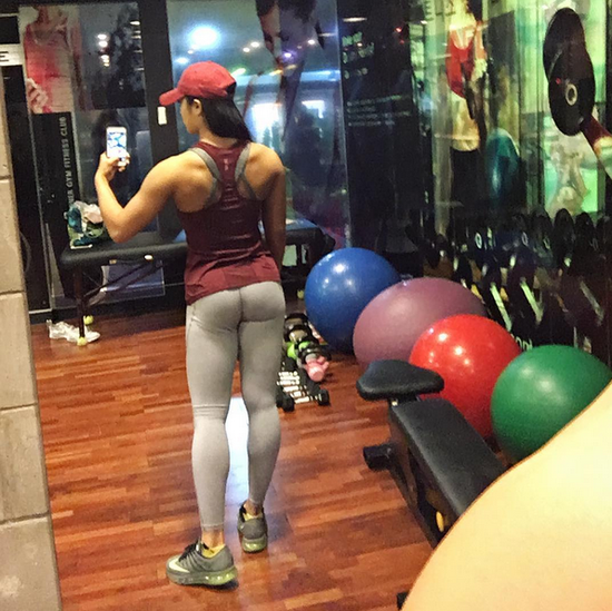 韩国金刚芭比李艺琳:健身女王身材颜值逆天翘臀撩人