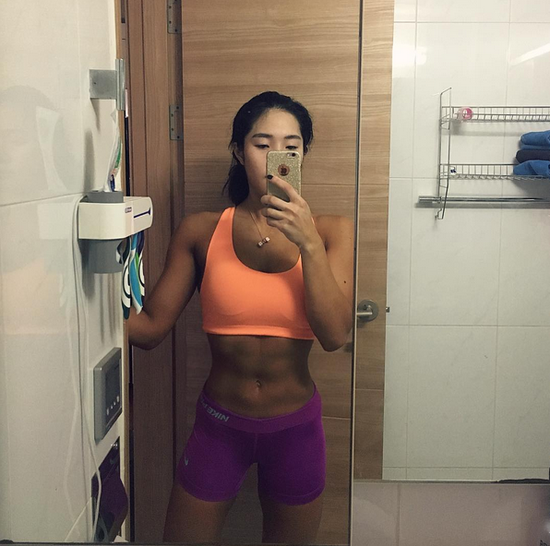 韩国金刚芭比李艺琳:健身女王身材颜值逆天翘臀撩人