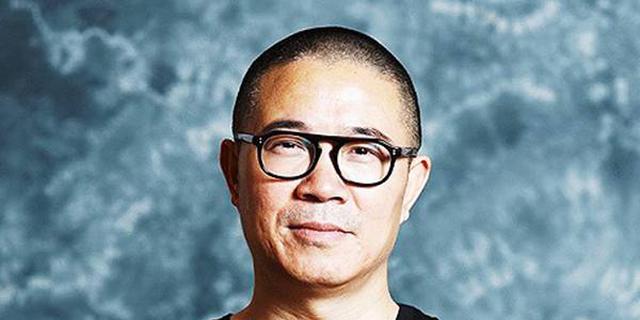 被人看不起的穷小子，一连办了三家在美上市的大公司