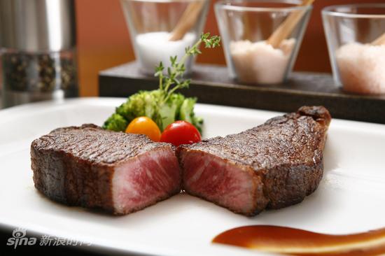 兩岸干式熟成牛排