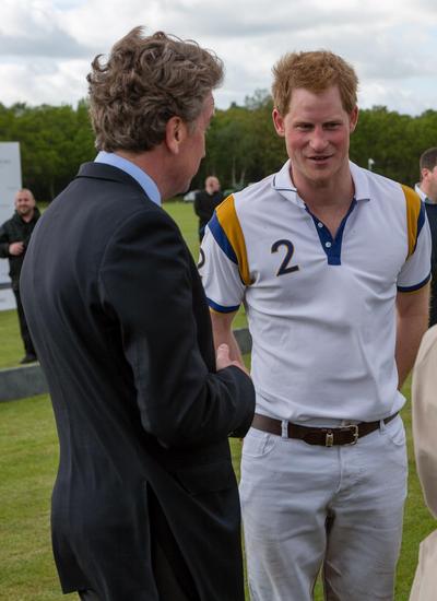 亨利王子参加2014戴比尔斯英国皇室马球杯赛