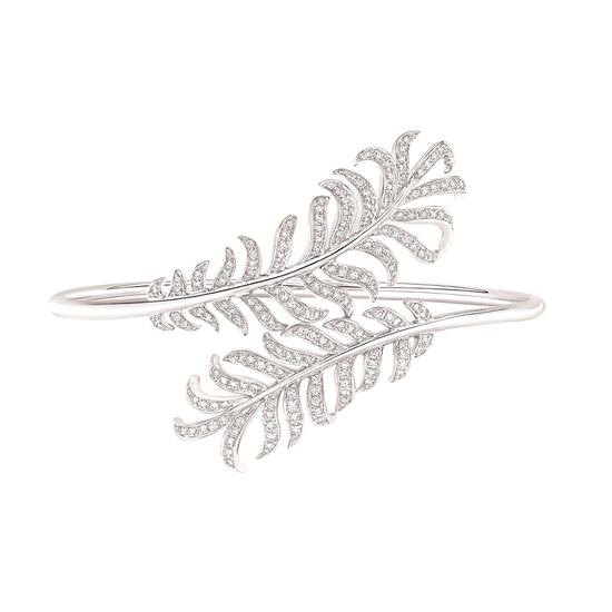 CHANEL高级珠宝“Plume”系列手镯，白18K金镶嵌钻石
