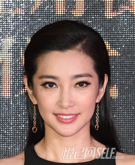 盘点女星清爽发型敢露额头才是真美女