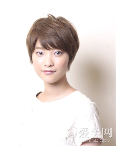 最适合方脸9款修颜短发