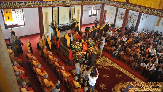 北魏古刹青州广福寺举行本悟法师方丈升座庆典
