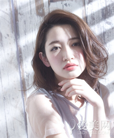 9款最in长刘海造型 轻松打造女神范|刘海|长刘海|发型_新浪时尚_新浪网