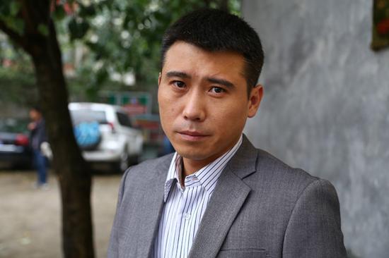 李乃文扮演的刘全有虽然是个自私的男人,但又在关键时刻表现出了重