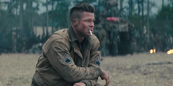 布拉德_皮特孤独的叼着香烟