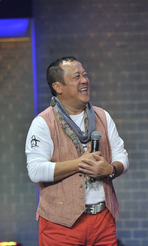 曾志伟曝加盟笑星内幕暗讽王晶表现差