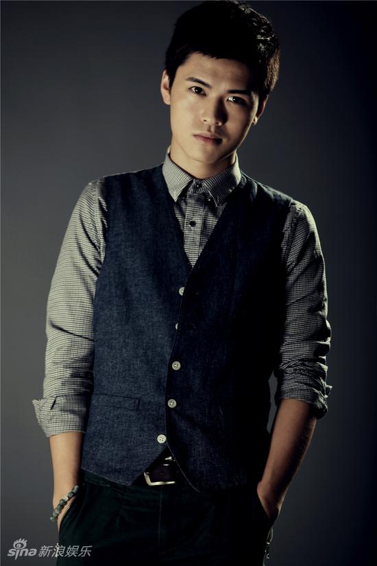 发行,导演吴兵执导,杨步亭任总监制,胡力夫为出品人和总制片人,台湾