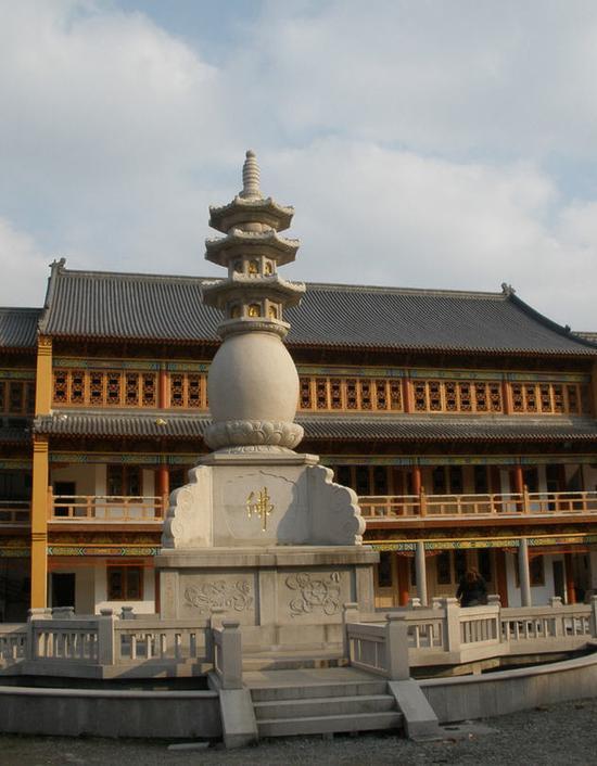 宁波迎恩寺中兴十周年庆典暨全堂佛像开光法会