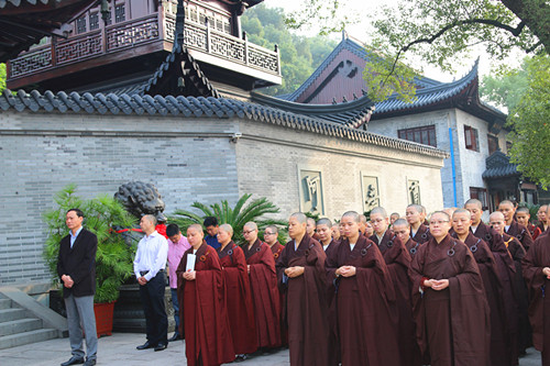 浙江佛学院温州佛学院女众部太平寺挂牌(图)