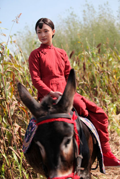 巩俐周迅新旧《红高粱》妆容全解析