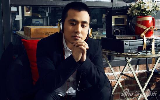 刘旭阳新歌首播唱出亲情爱情双重美好