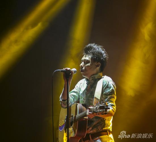 gala乐队巡演收官 新专预计明年十月面世