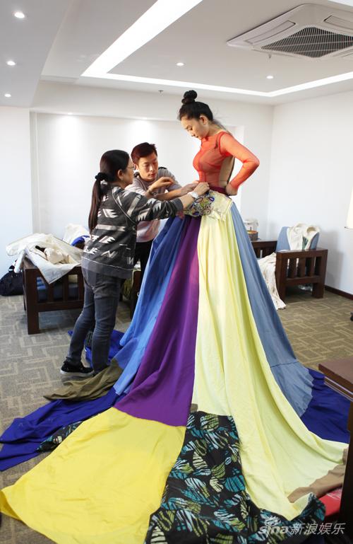 演唱会服装试坯