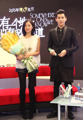 徐静蕾监制吴亦凡新歌mv师徒创新模式