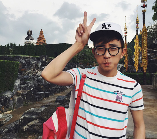 大左光棍节犀利发声 网友跪求别戳穿|大左|感情问题|光棍节_新浪娱乐_新浪网