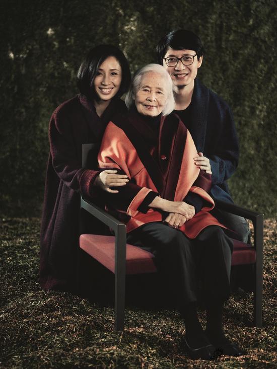 "上下"的首席执行官及艺术总监蒋琼耳       蒋琼耳,是一位拥有国际