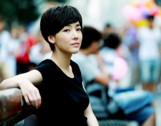 叶一云饰演邱冰《刑警队长》剧照新浪娱乐讯 近日,由北京金盛信马影视